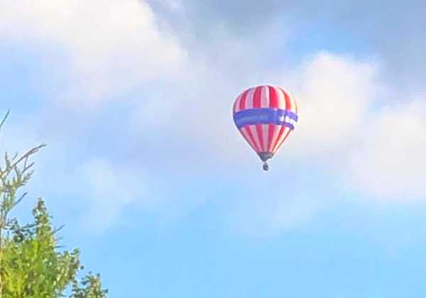 Ballonfahrt über Hamburg Fahrt mit dem Heißluftballon von Altona bis nach Krümse